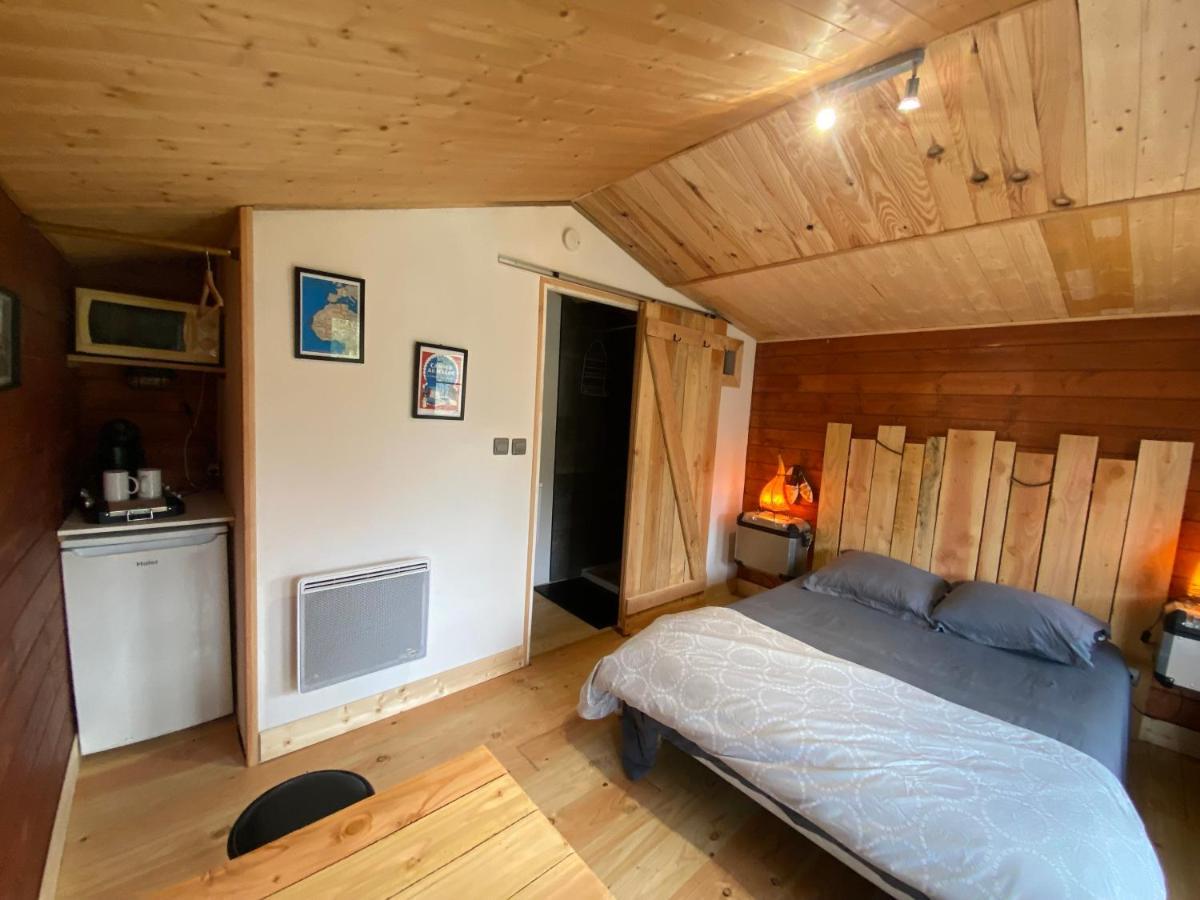 "Le Maloya" Chalets Independants -Chambre Balneo - Relais Motards Лакон Екстер'єр фото