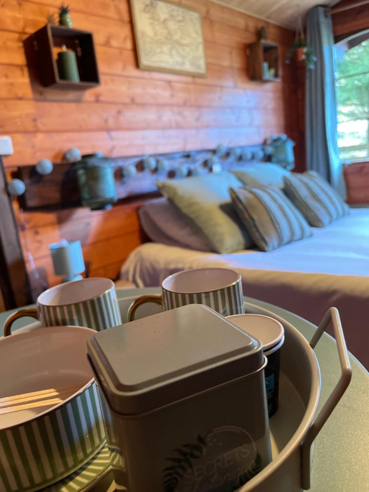"Le Maloya" Chalets Independants -Chambre Balneo - Relais Motards Лакон Екстер'єр фото