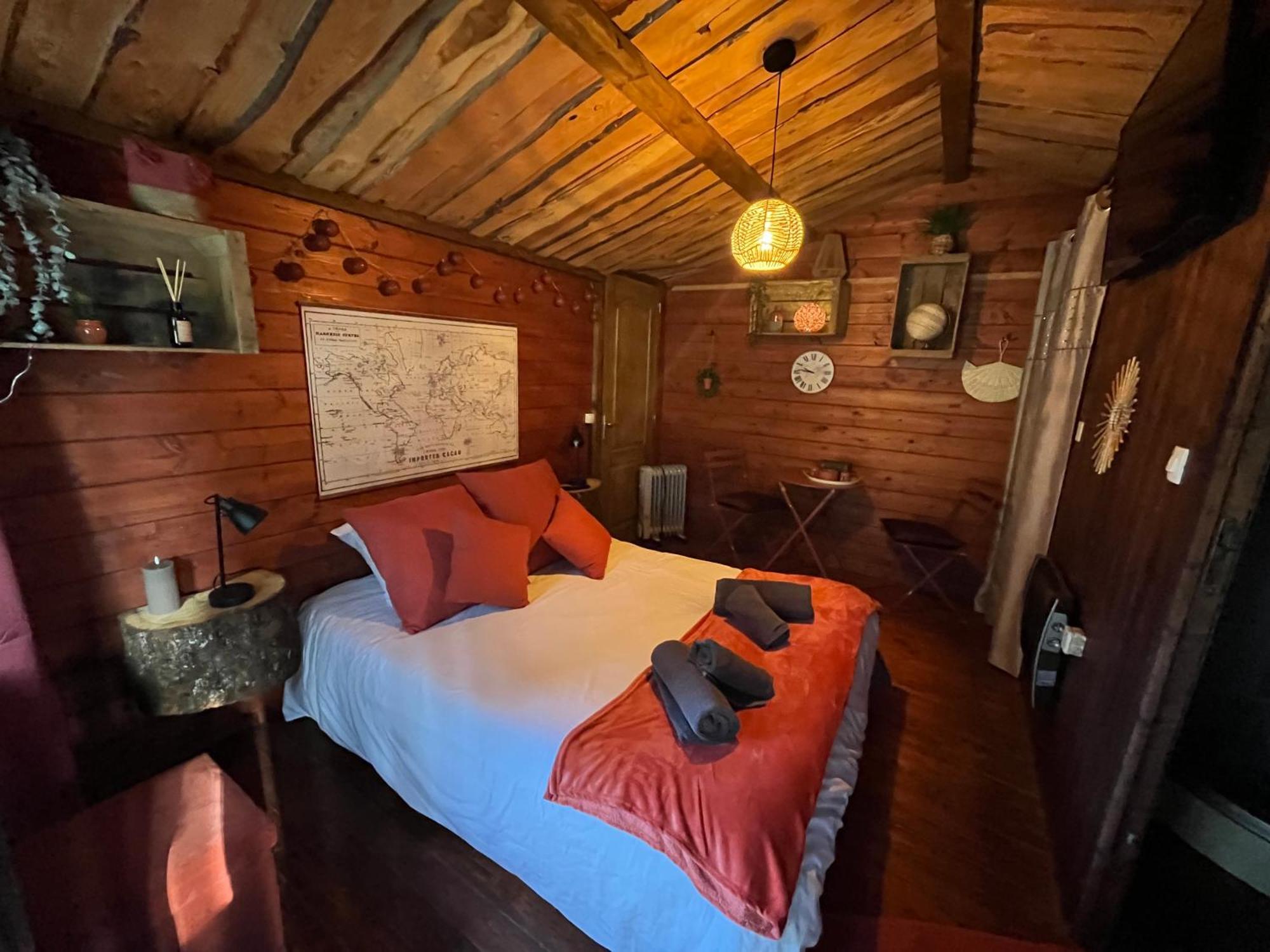 "Le Maloya" Chalets Independants -Chambre Balneo - Relais Motards Лакон Екстер'єр фото